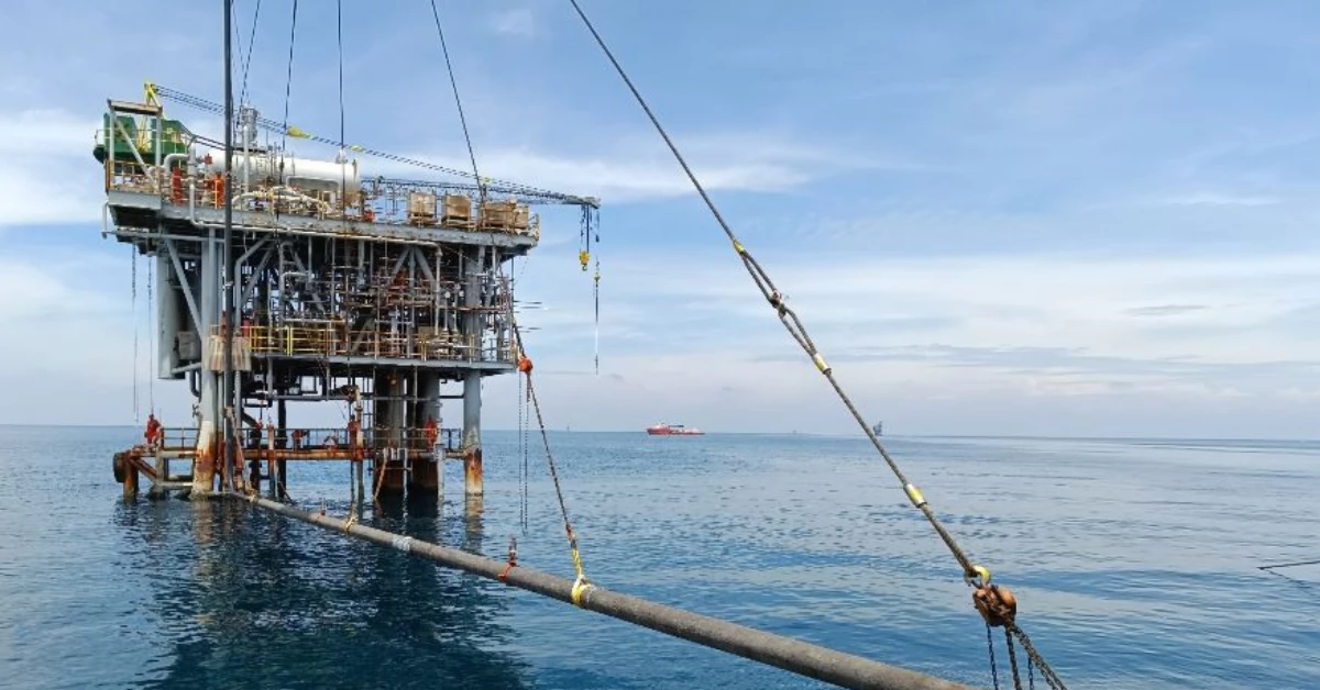 Minyak dan Gas image